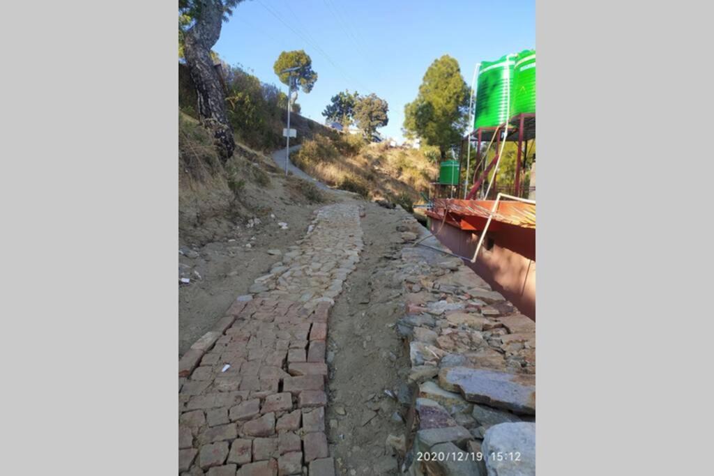 Mangalmurti Himalyan Homestay Hawalbagh Exteriör bild